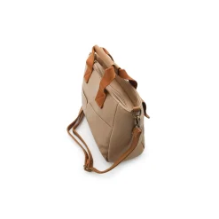 Bolso con solapa taupe