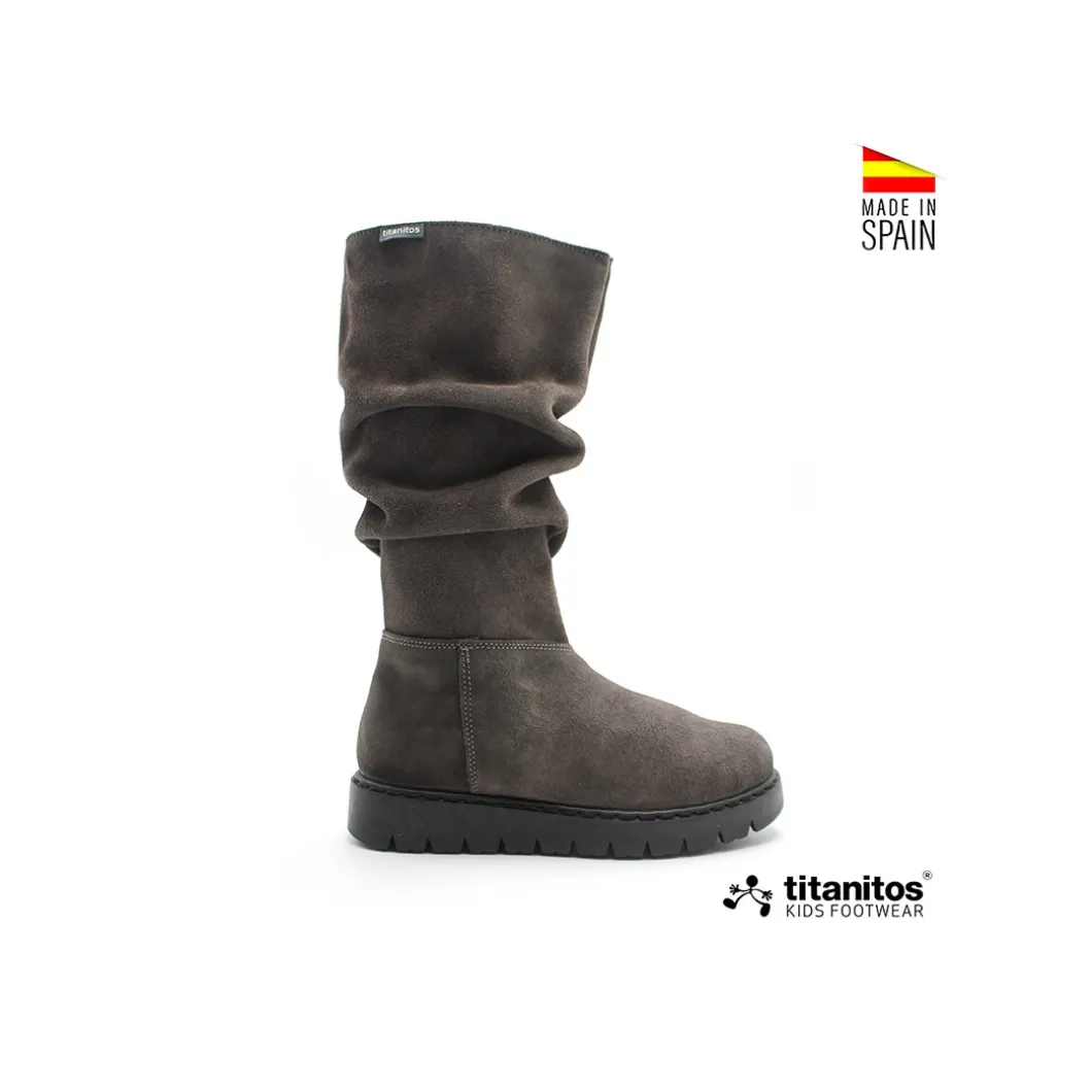 Bota arrugada Nagoya gris