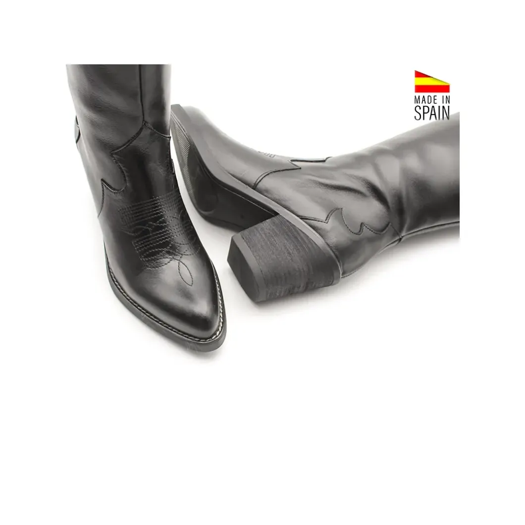 Bota Dall negra de piel con tacón