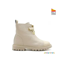 Bota de vestir beige con cremallera
