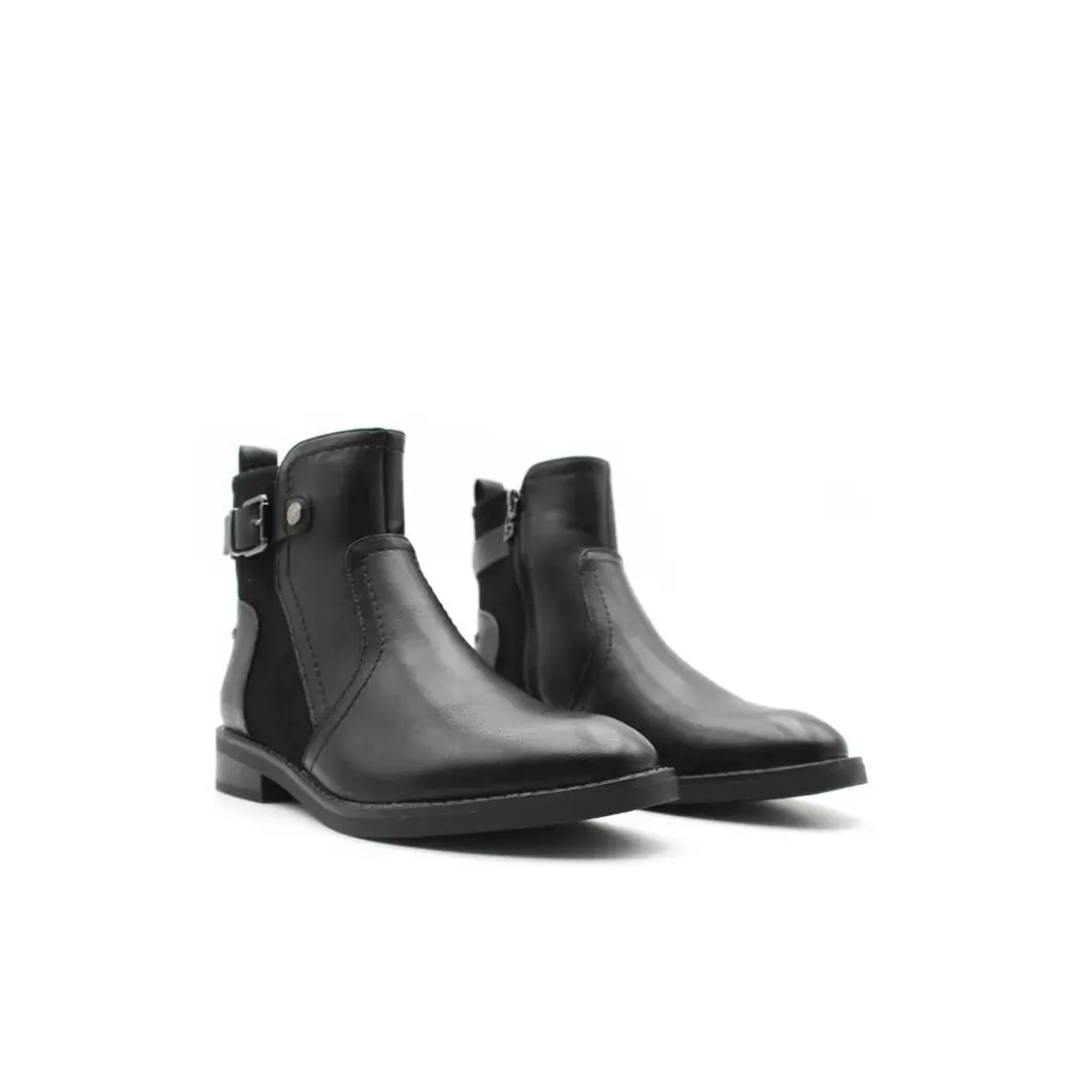 Botin plano negro Virucci