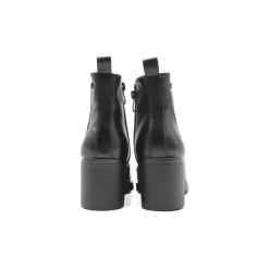 Botín Ankle negro con tacón