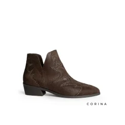 Botín bajo marron con tachas