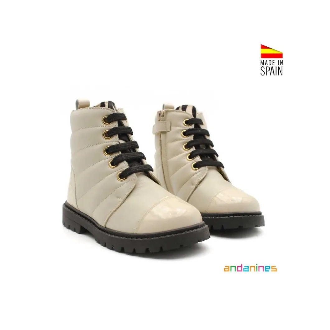 Botín beige cebra con cordones