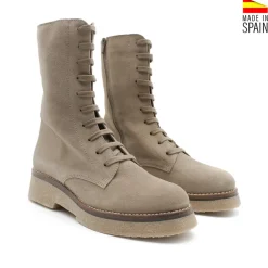 Botín de cordones beige de serraje