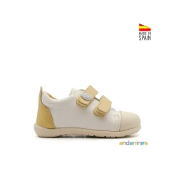 Calzado respetuoso beige mostaza