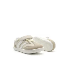 Deportiva respetuosa beige infantil