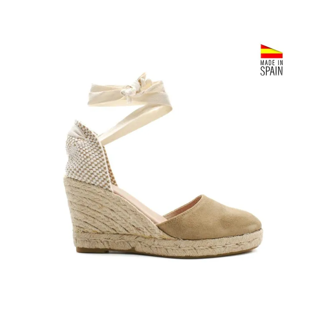 Espardeña beige con cintas