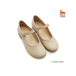 Mercedita botón de piel beige