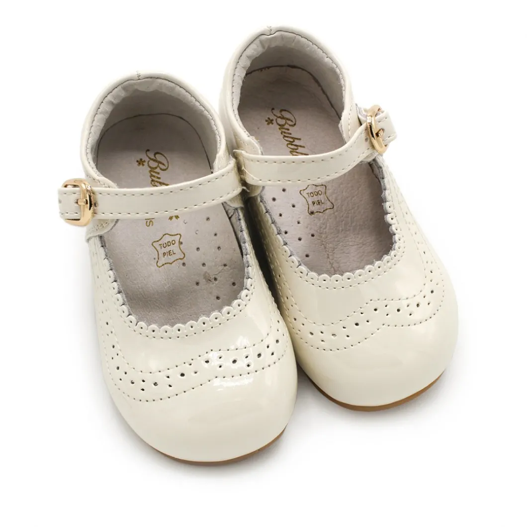 Merceditas charol nara beige