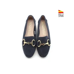Mocasín ante marino