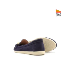 Mocasín ante marino