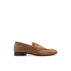 Mocasín de piel camel con antifaz