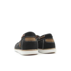 Mocasín negro de verano