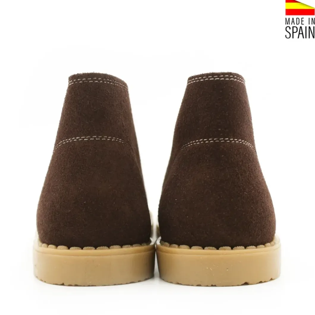 Pisacacas cordones marrón