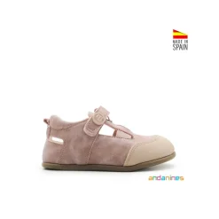 Sandalia baby cerrada rosa