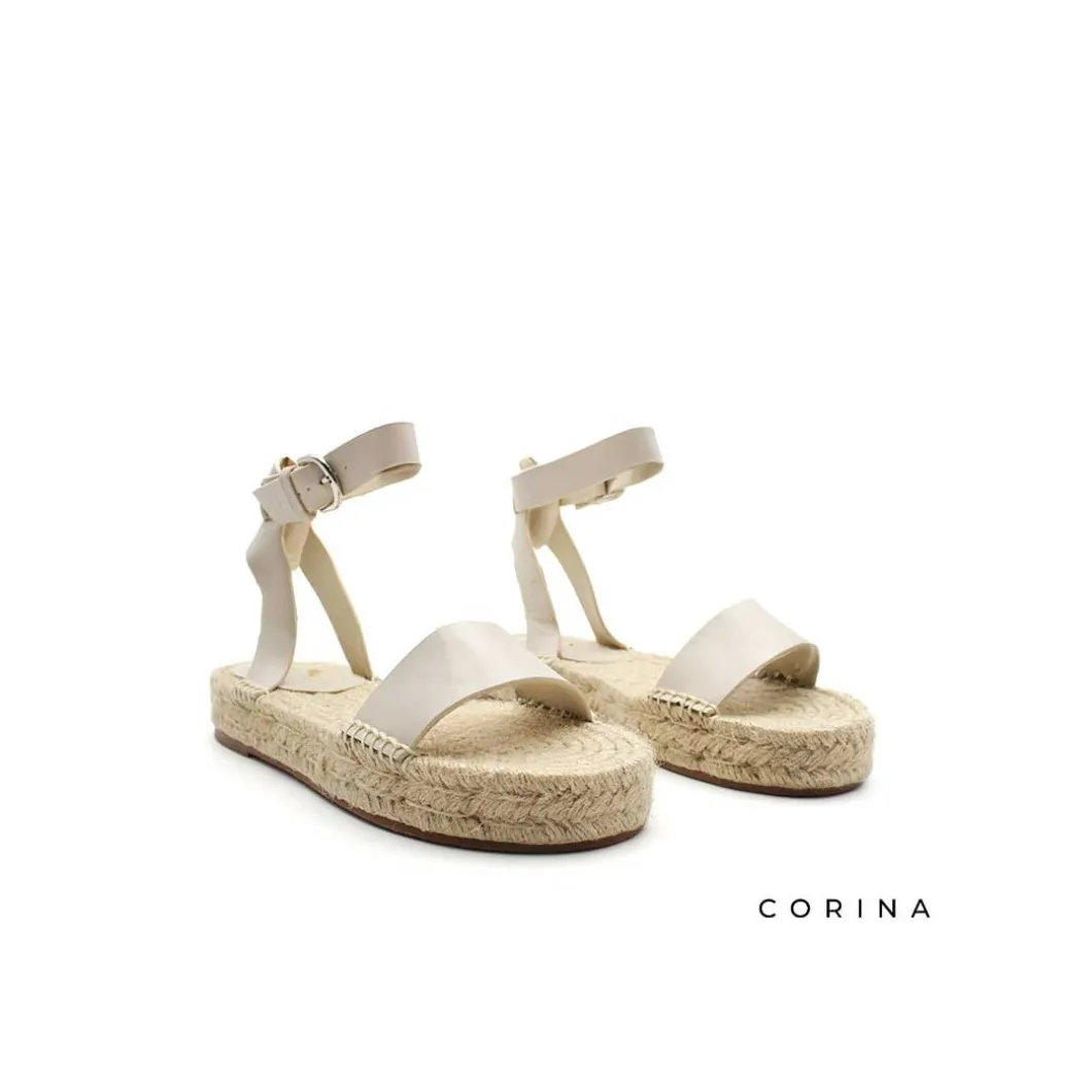 Sandalia beige suela esparto