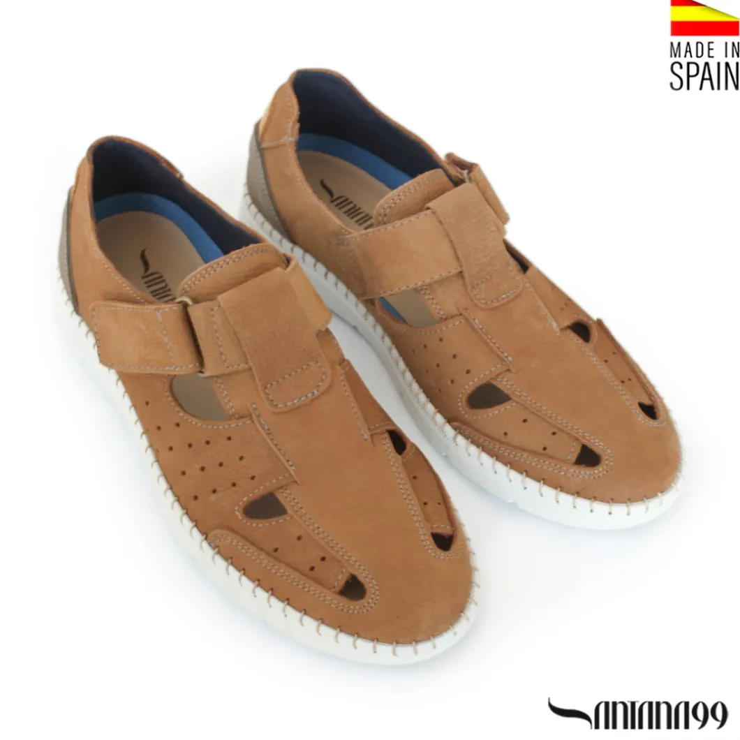 Sandalia cerrada camel nobuck superflex
