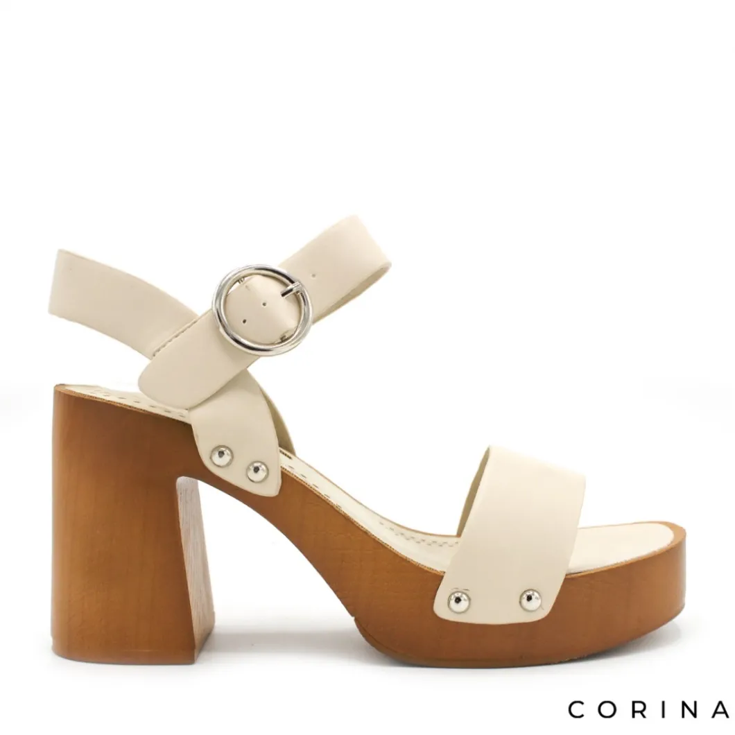 Sandalia M4410 beige con tacón y plataforma