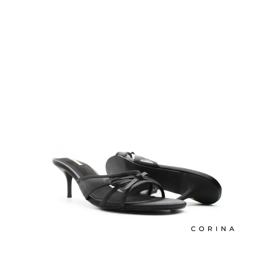 Sandalia mule tacon fino negra