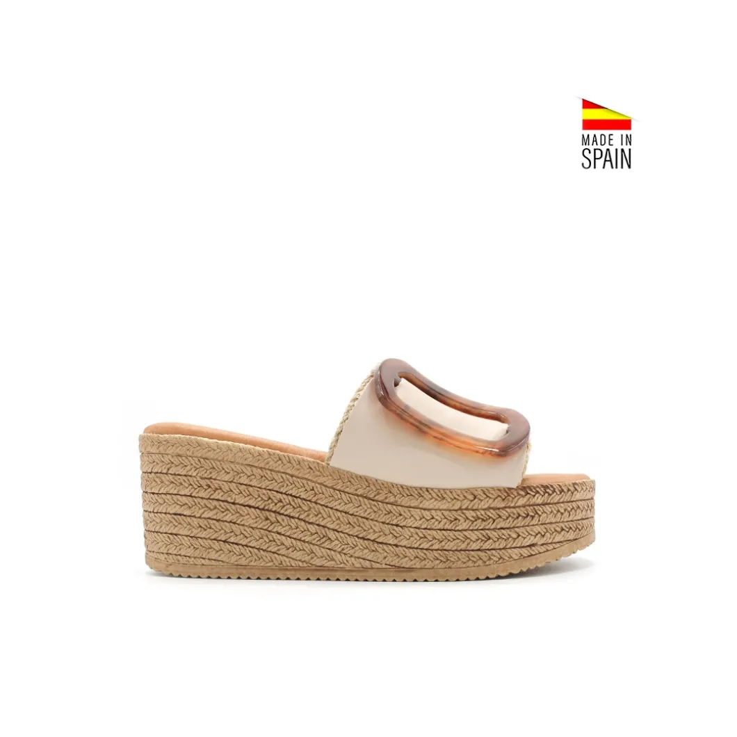 Sandalias cuña esparto beige con hebilla