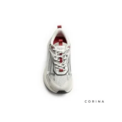 Sneaker plateada estilo chunky