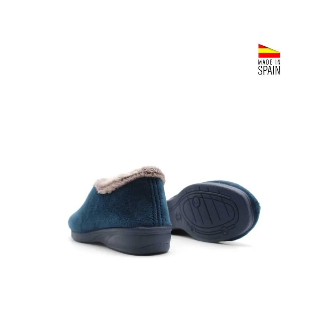 Zapatilla casa marino con cuña de pelo
