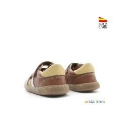 Zapatilla cuero respetuosa Andanines