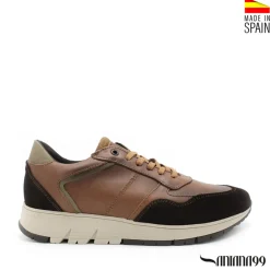 Zapatilla de piel cuero