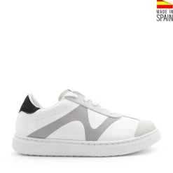 Zapatilla nomo piel gris