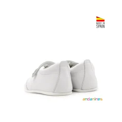 Zapatilla piel blanca respetuosa Andanines
