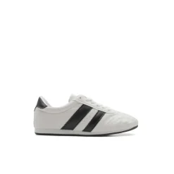 Zapatilla soccer blanca