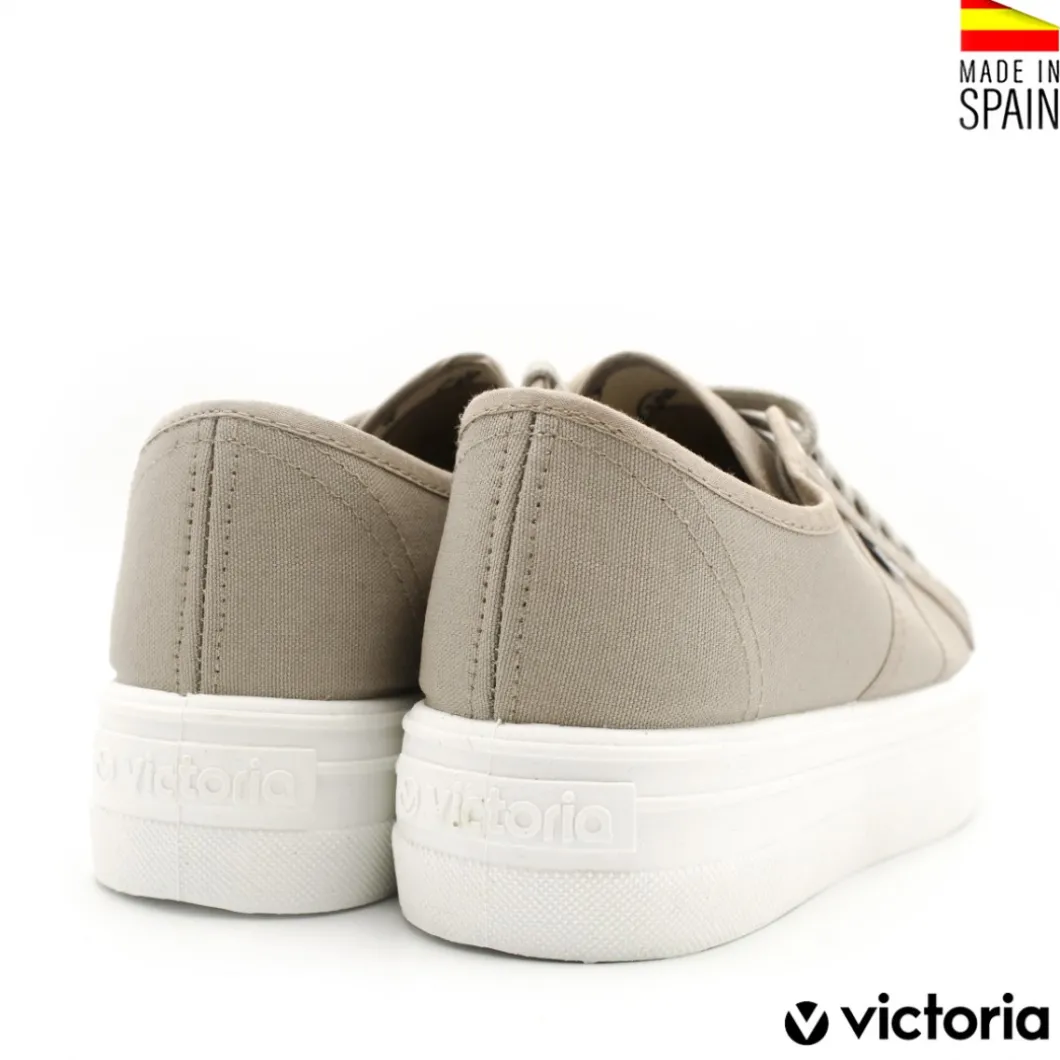 Zapatilla Victoria con plataforma beige