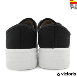 Zapatilla Victoria con plataforma negra