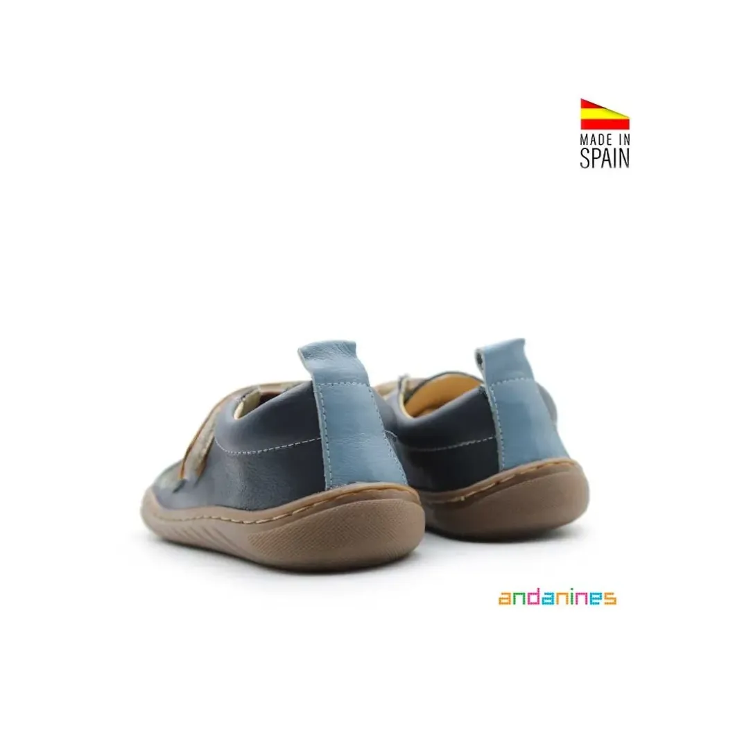 Zapatillas azul y camel barefoot Andanines