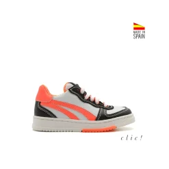 Zapatillas colores con cordones de Clic!