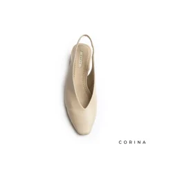 Zapato beige punta clásico​