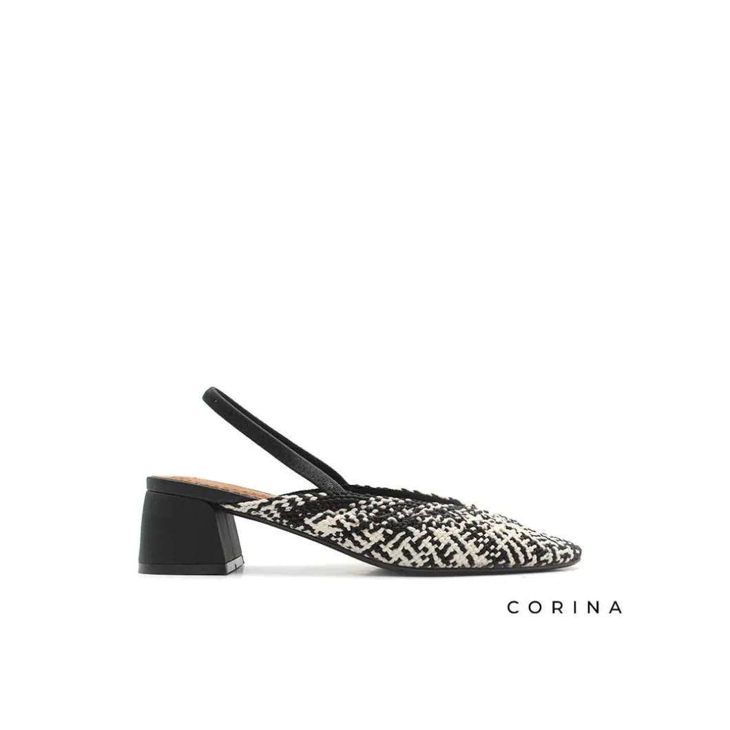 Zapato calado destalonado negro