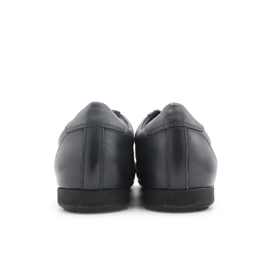 Zapato deportivo piel azul marino