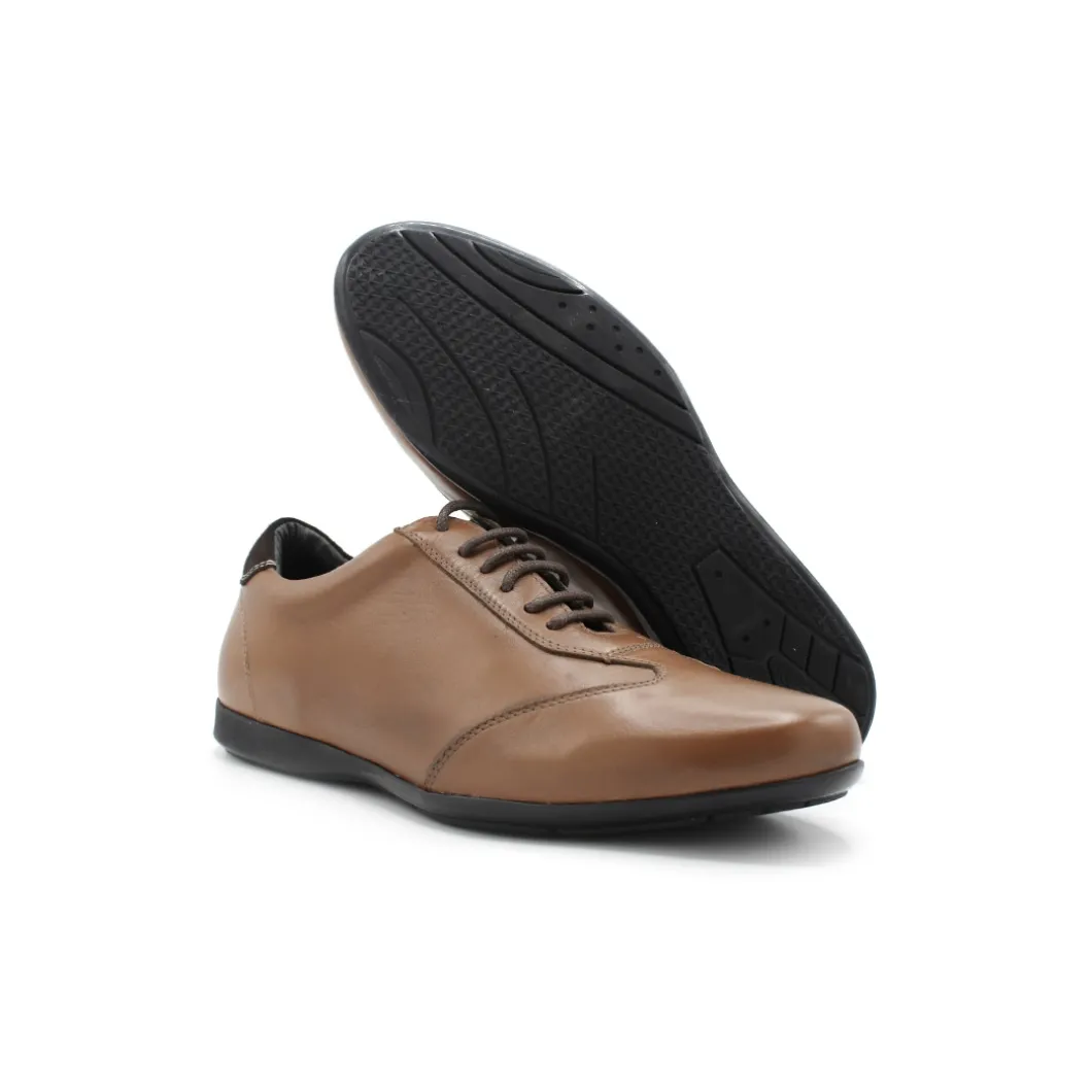 Zapato deportivo piel marrón