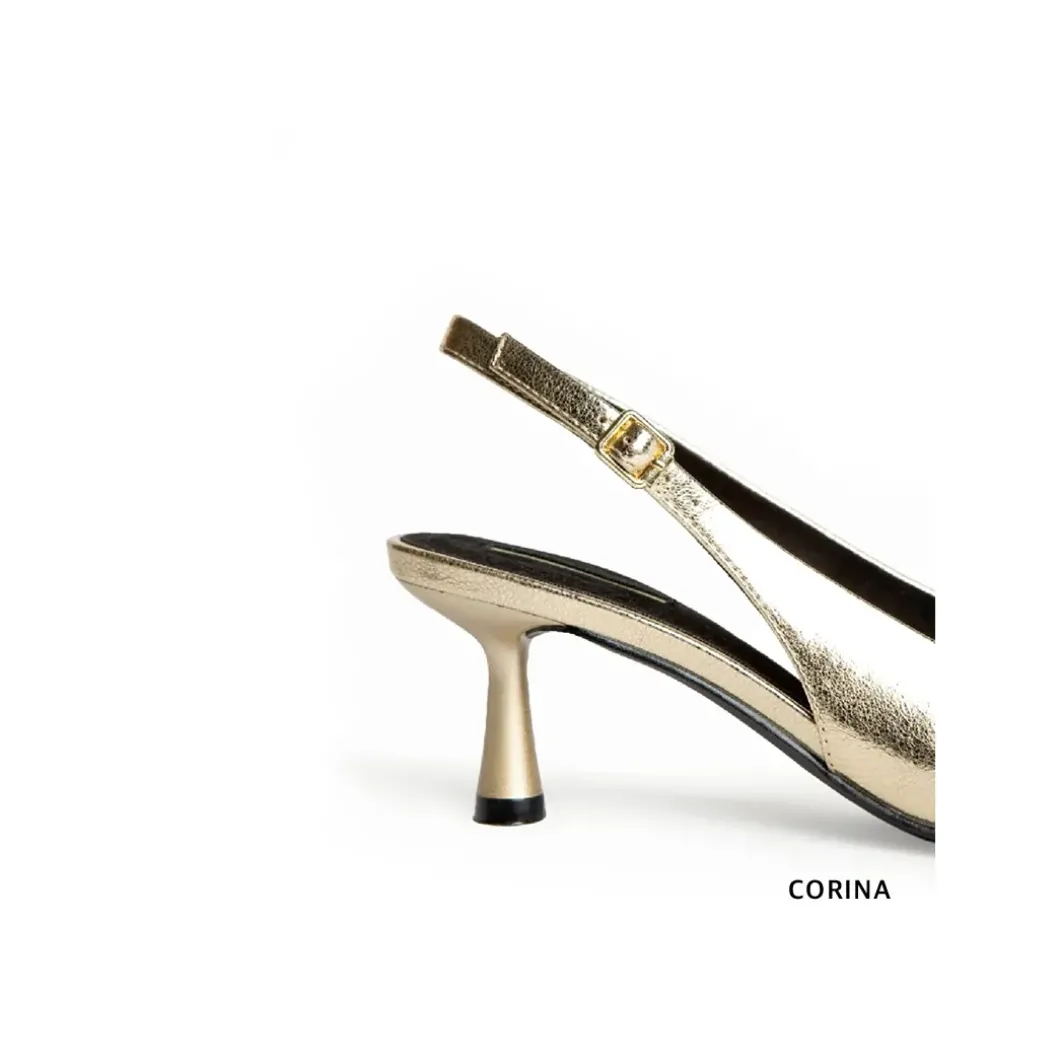 Zapato hebillas dorado con tacón