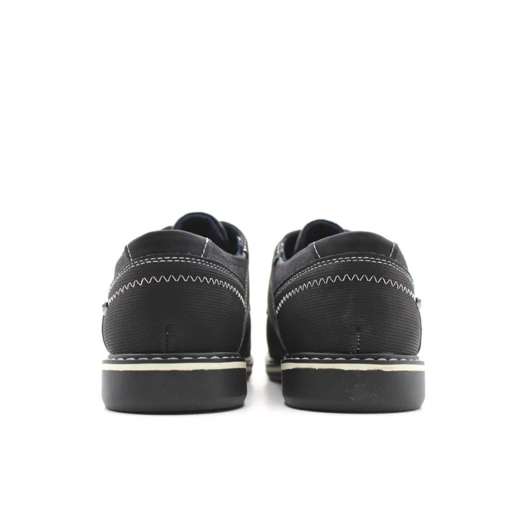 Zapato negro vaquero con cordón