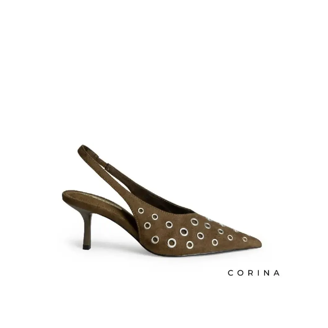 Zapato salón marrón con ojales