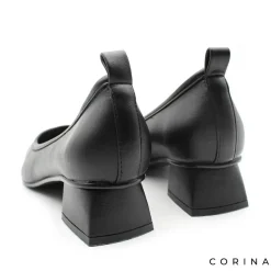 Zapato tacón bajo negro
